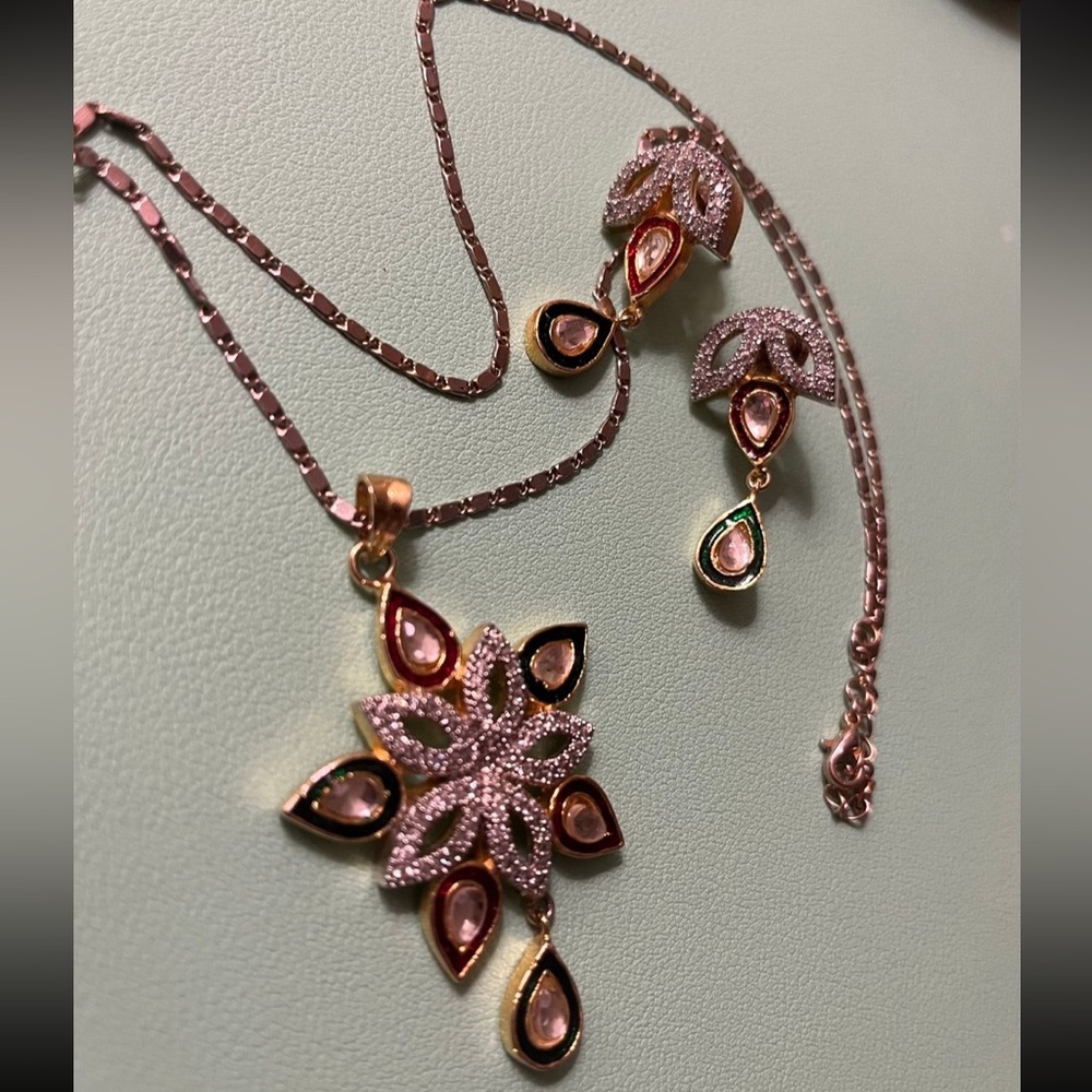 Matching Floral Pendant Necklace and Earrings